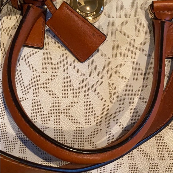 Michael Kors large Hamilton leather bag - Picture 8 of 8